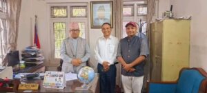  अन्य सदस्यहरु ।